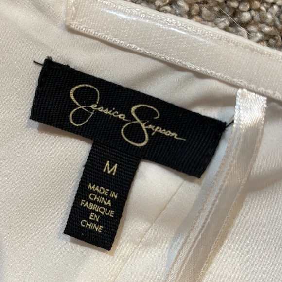 White jumpsuit - Picture 4 of 4